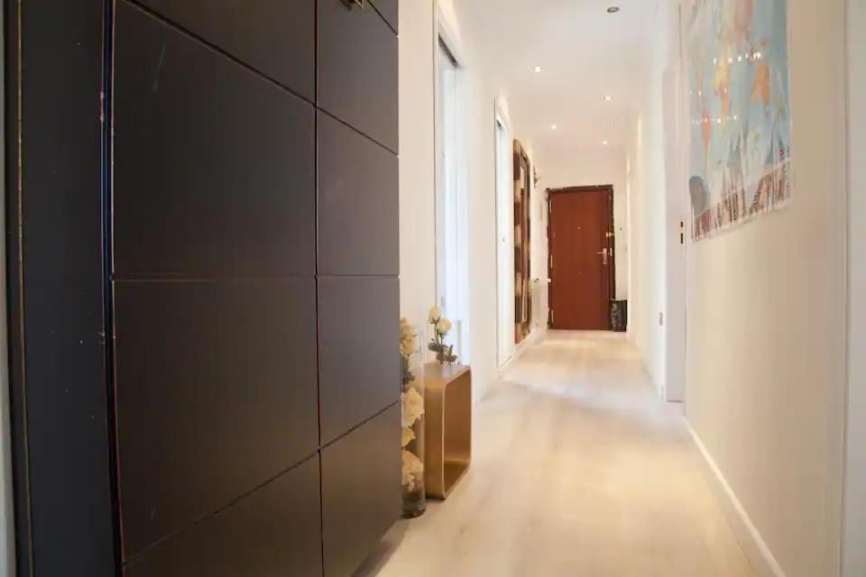 Central Room With Key, Wifi Сантандер Екстериор снимка